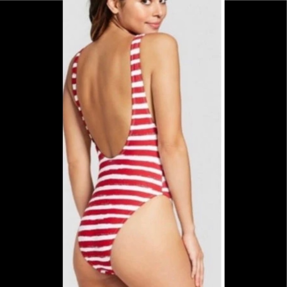 One piece bikini - Picture 8 of 9